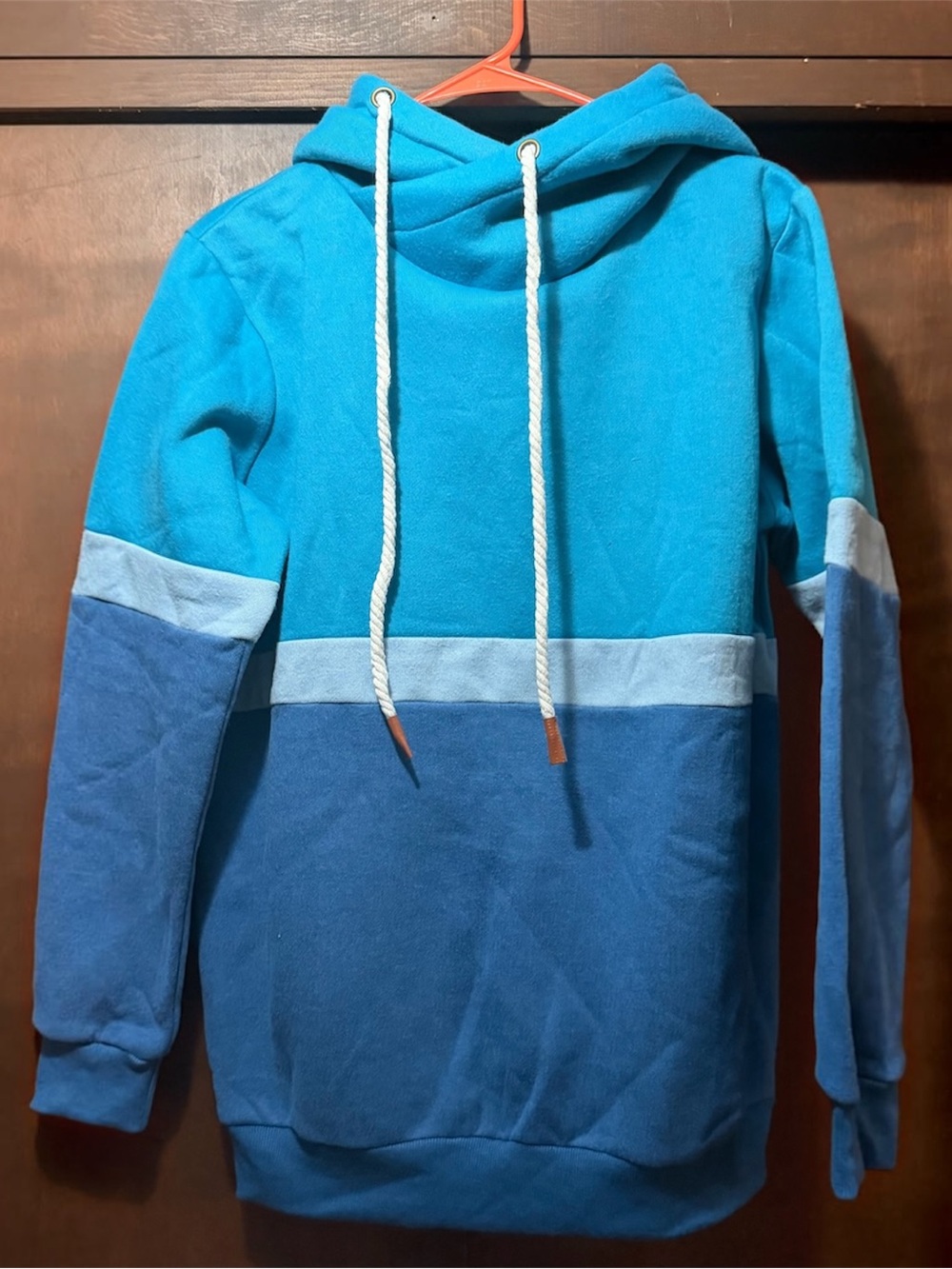 Women's Teal & Navy Colorblock Hooded Pullover Sweatshirt